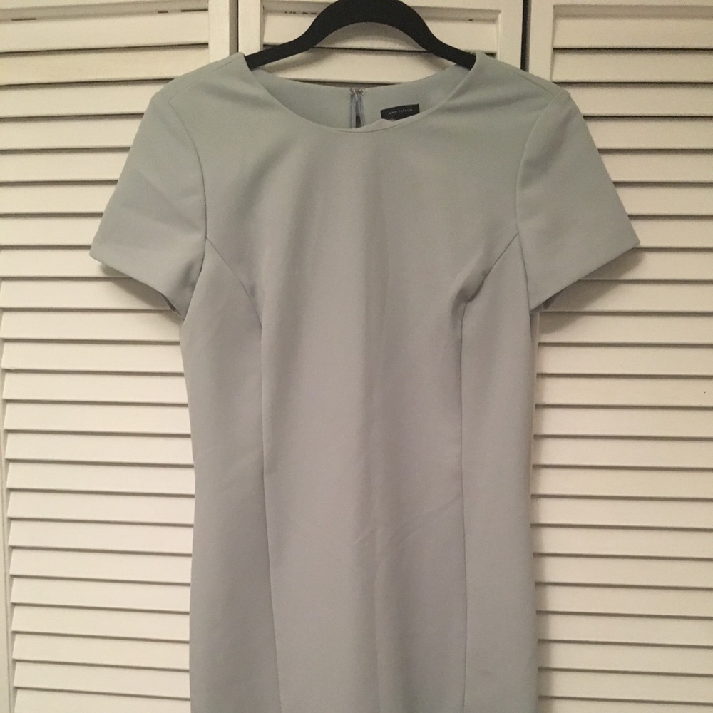 Ann Taylor Dress in light green